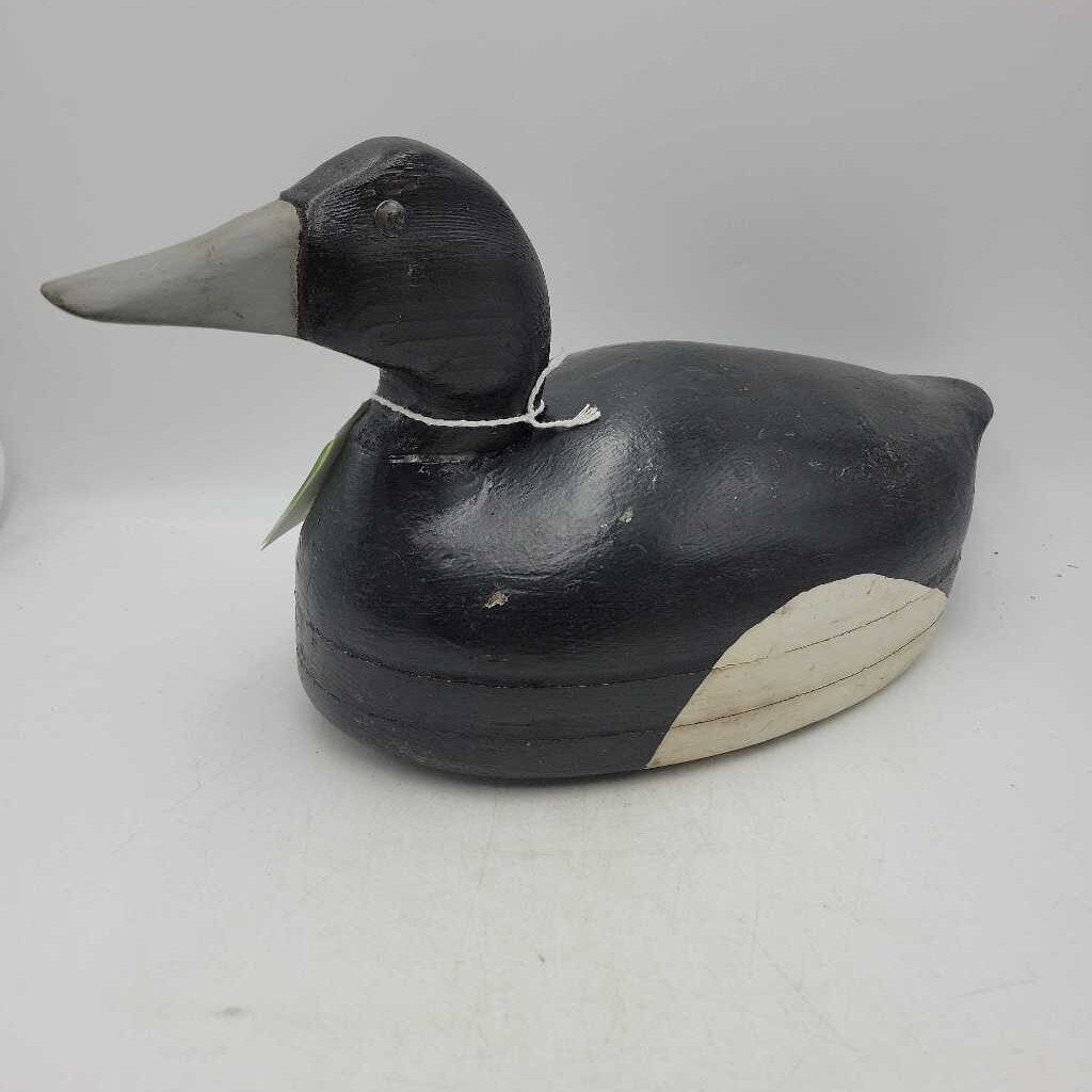 Hand Carved Blue Bill Wooden Duck Decoy (JH49))