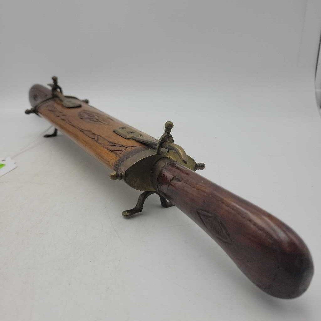 Antique Carving Set (GEC)