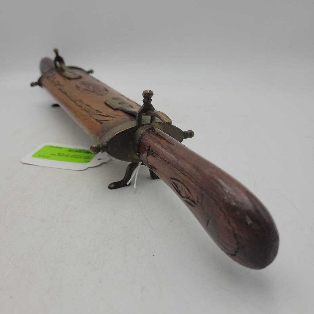 Antique Carving Set (GEC)