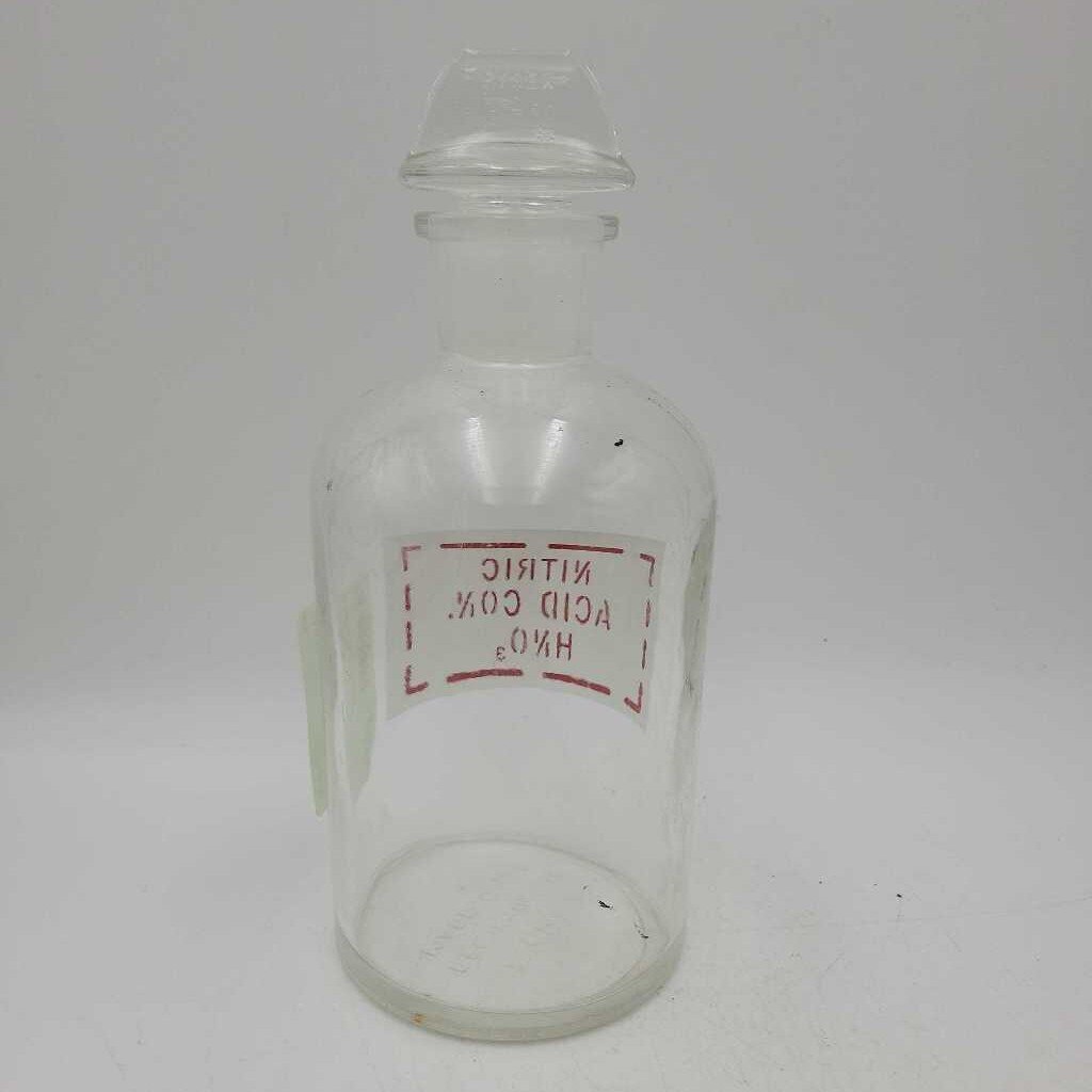 Nitric Acid Pyrex bottle (JAS)