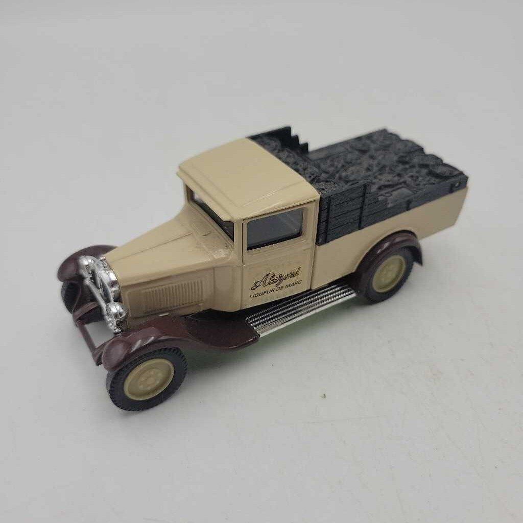 Solido 1930 Citroen C4F model coal truck (JAS)