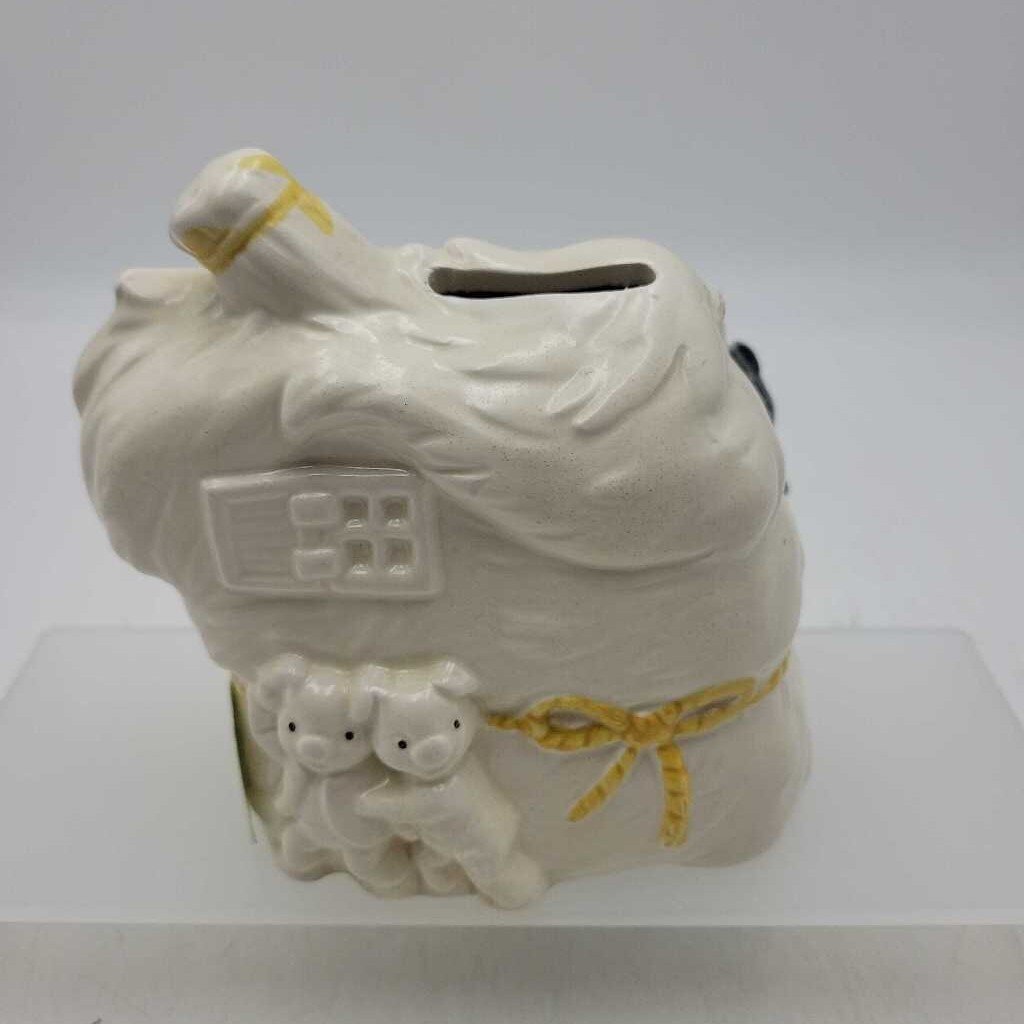 Three Little Pigs Bank (YVO) (510)