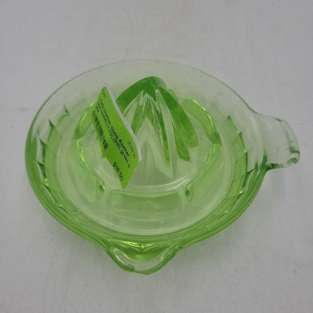 Uranium Glass Reamer (as found) (YVO) (510)