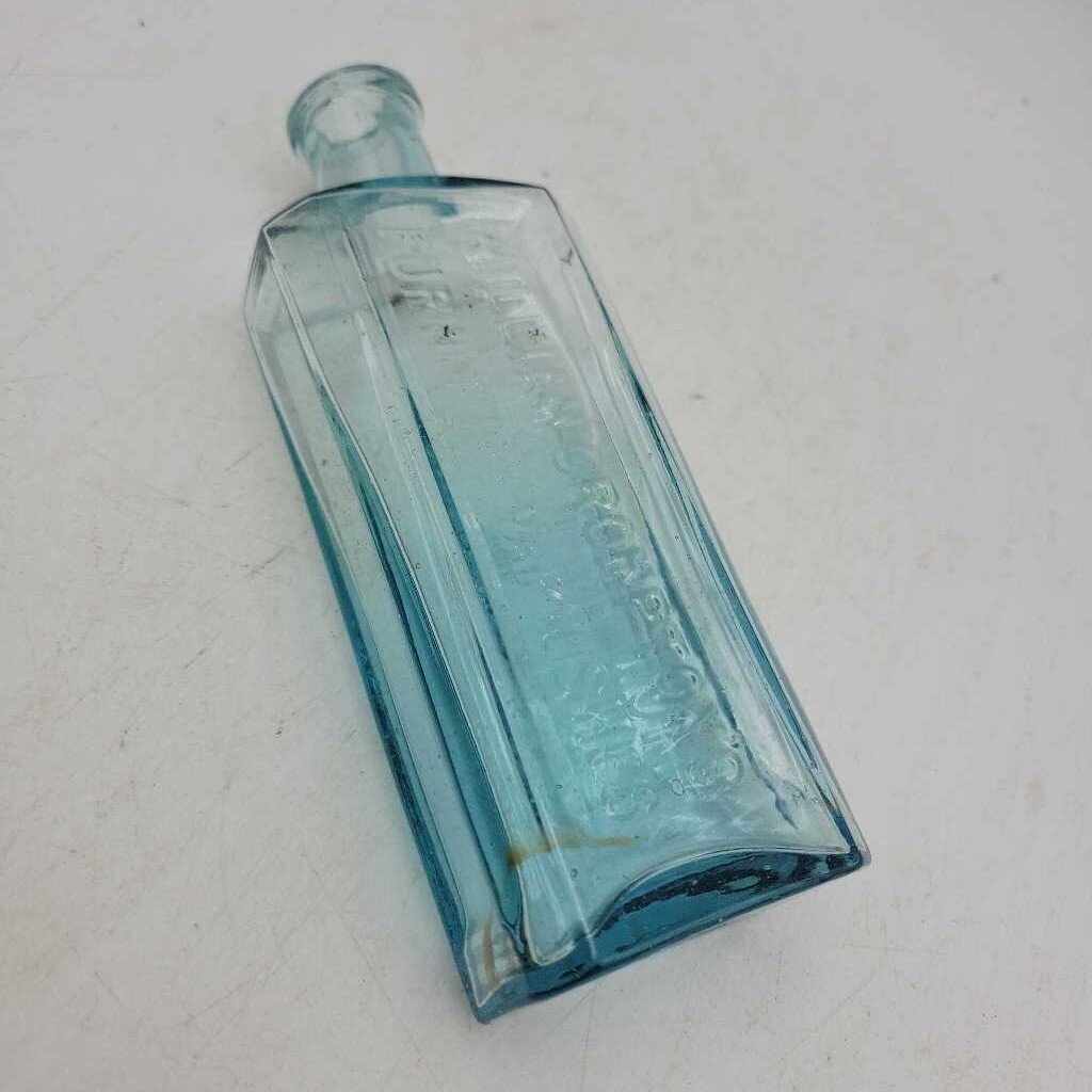 William Crompton's Furniture Varnishes antique bottle (JAS)