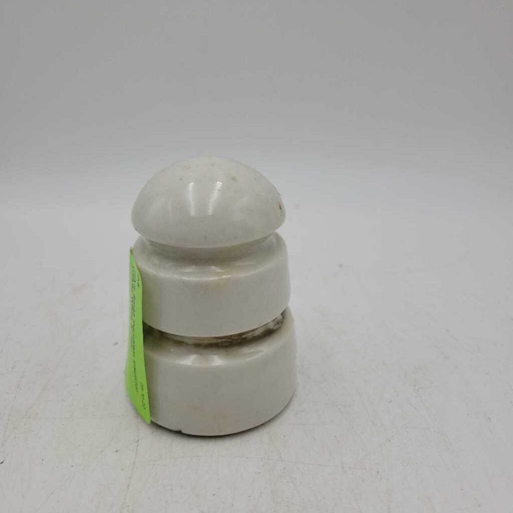 Small Porcelain Insulator (JAS)
