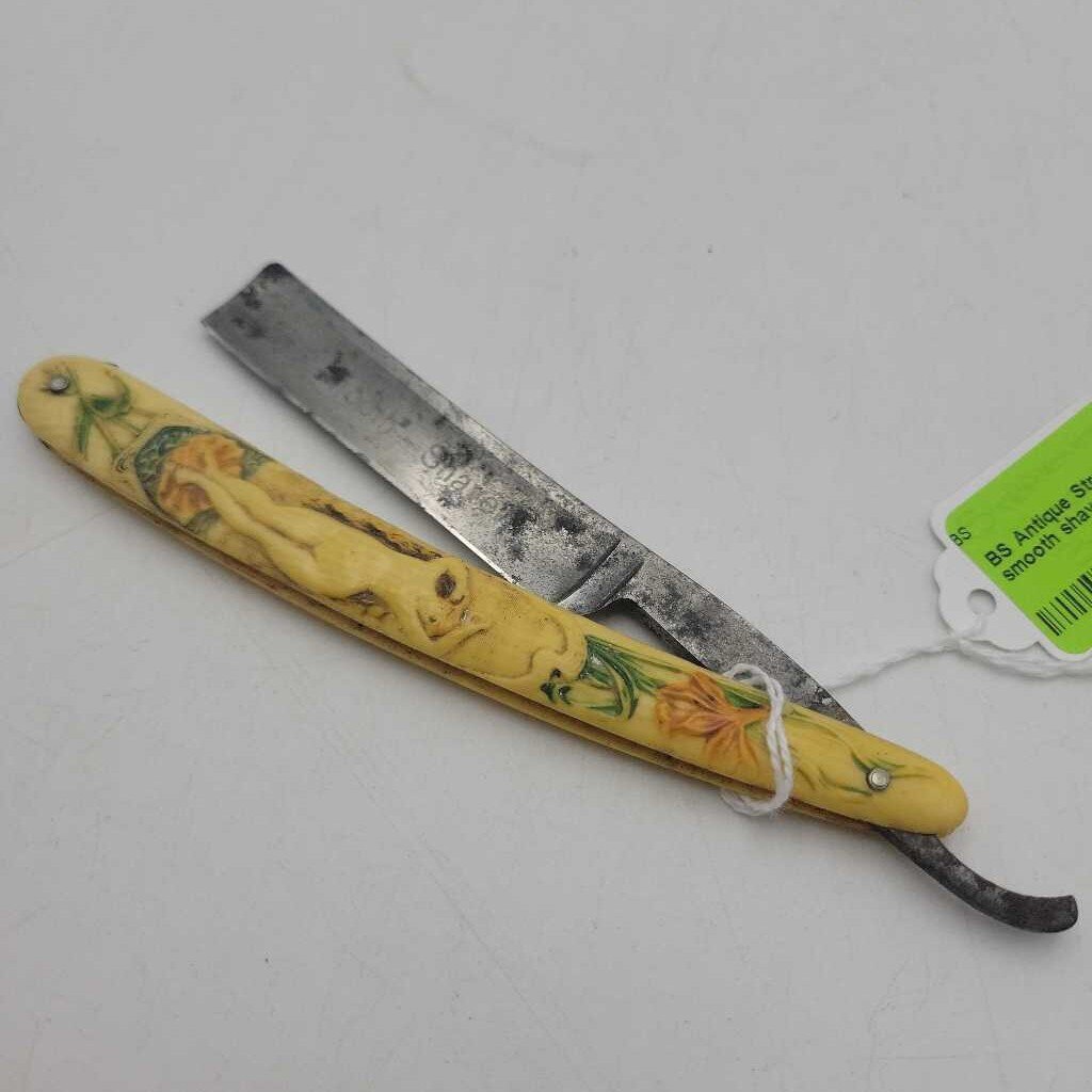 Antique Straight Razor smooth shave (BS)