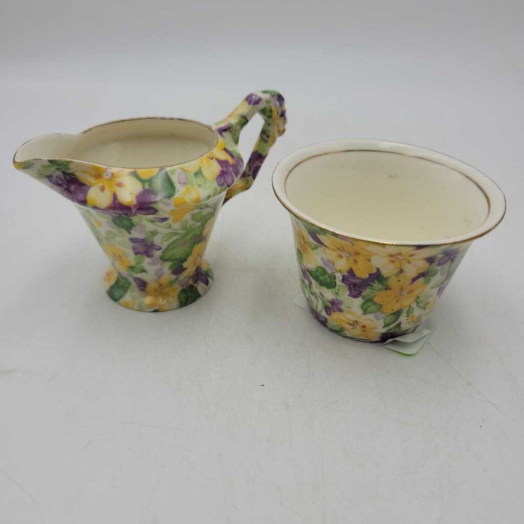 Cream and sugar Chintz - James Kent 'Primula' (MARR)