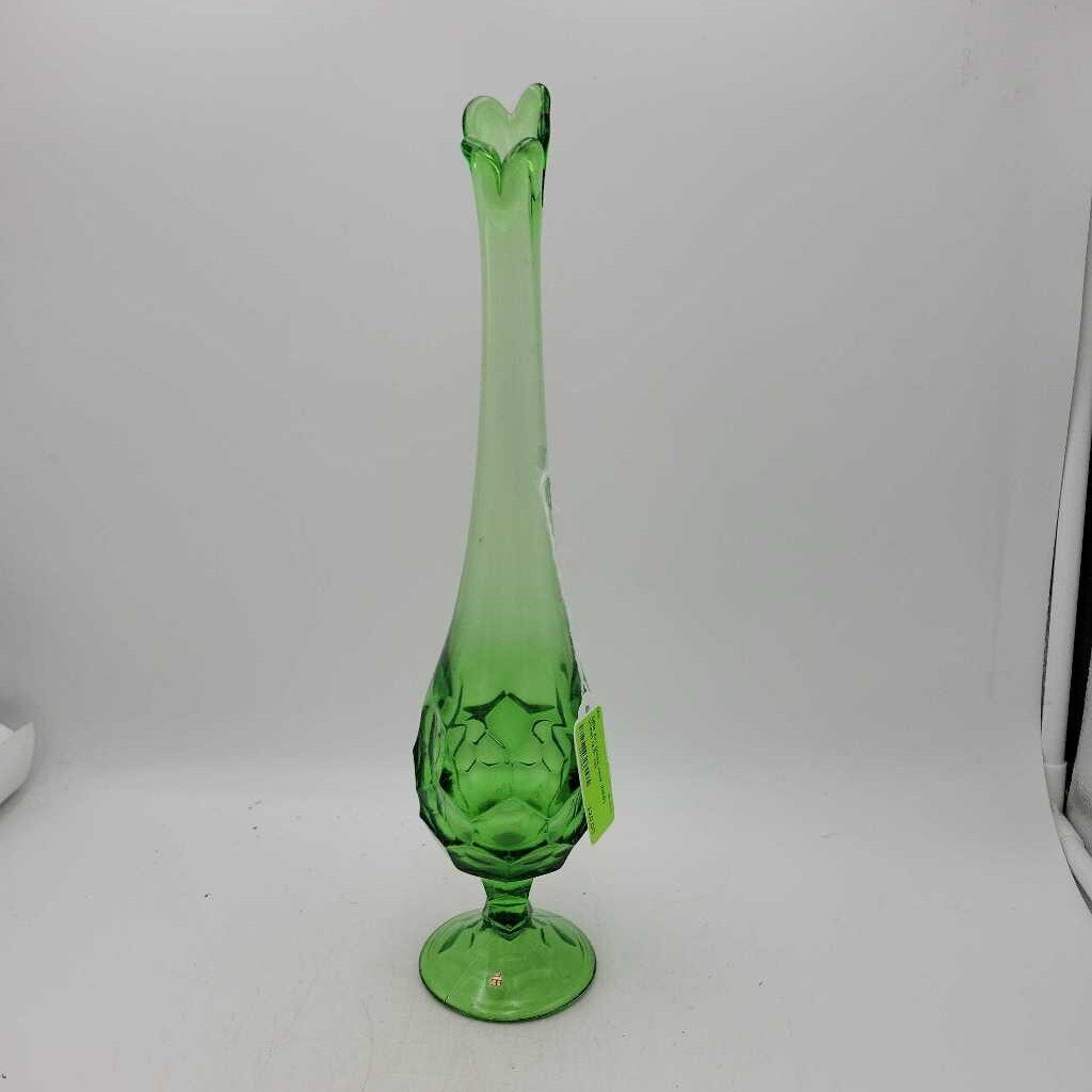 Art Glass vase (DEB)