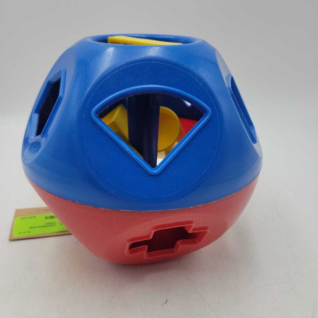 KBS . TUPPERWARE TOY BALL (KBS)