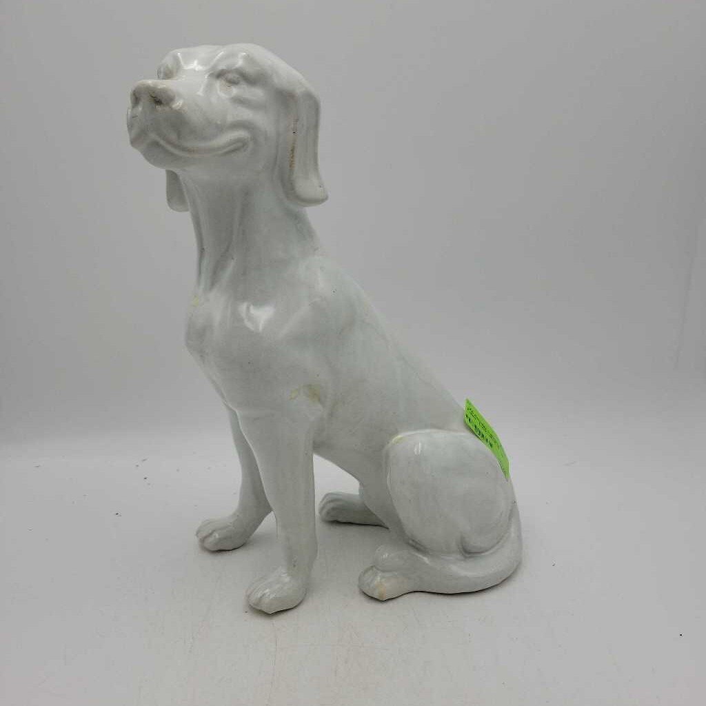 Porcelain Labrador Figure (JAS)