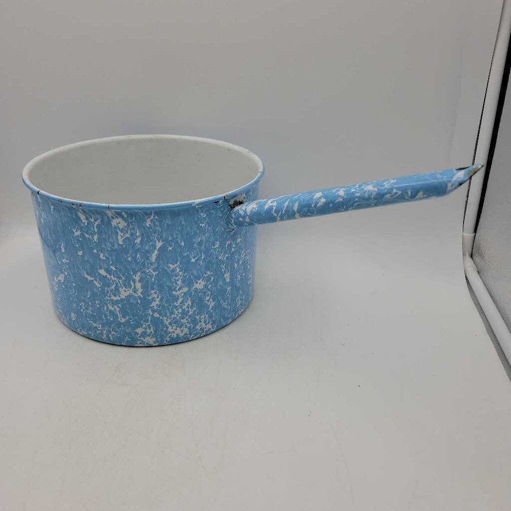 Enamel ware pot (JAS)