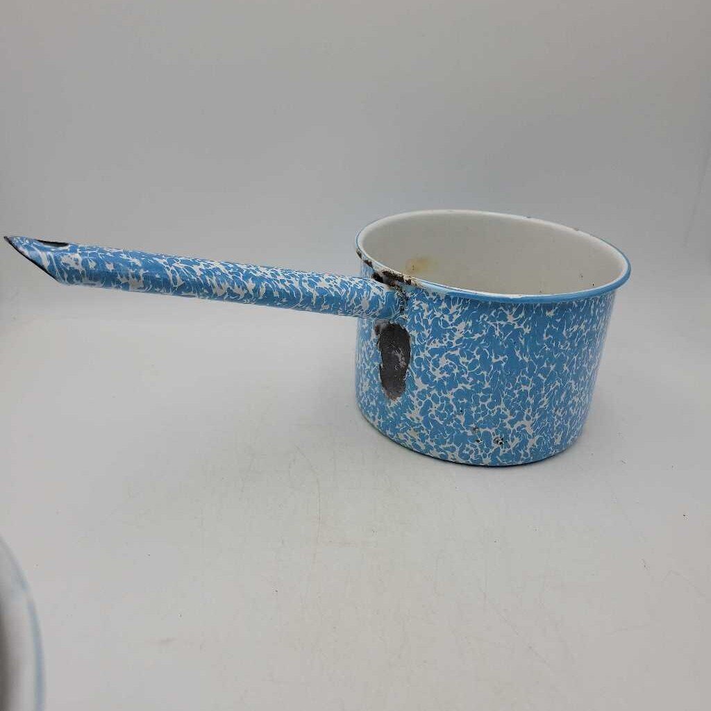 Enamel ware pot (JAS)