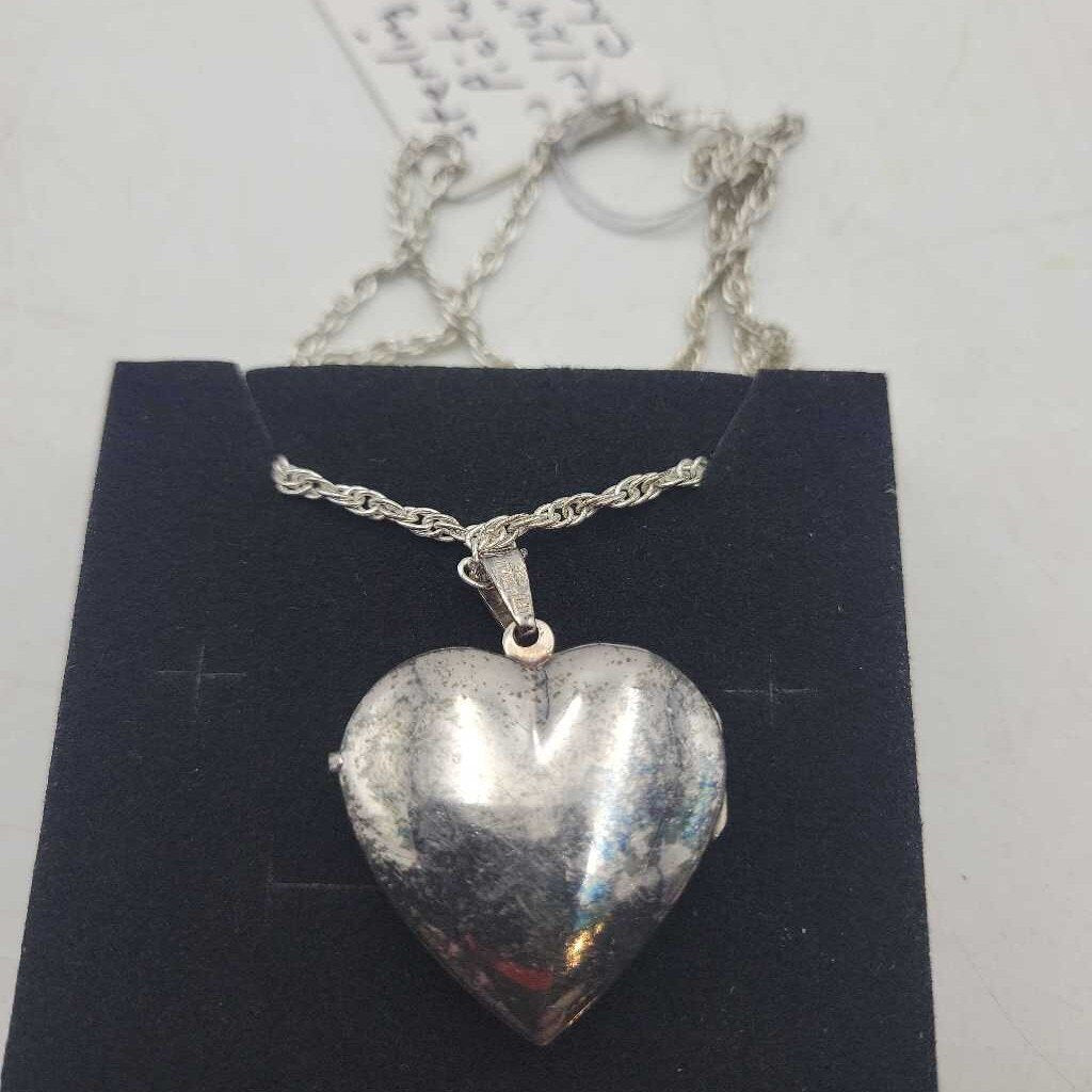 Sterling Heart Picture Locket & Chain (JL)