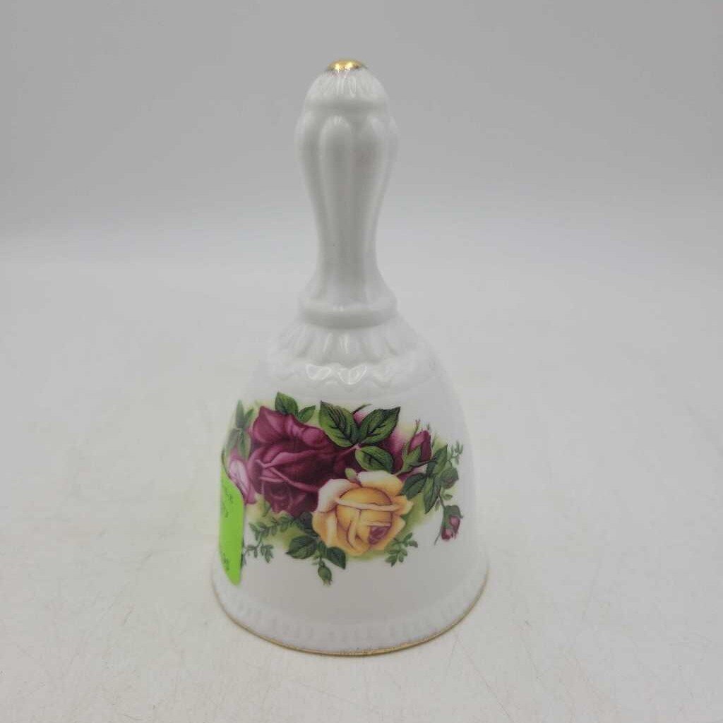 Royal Albert "old Country Rose" Bell (NS) #584
