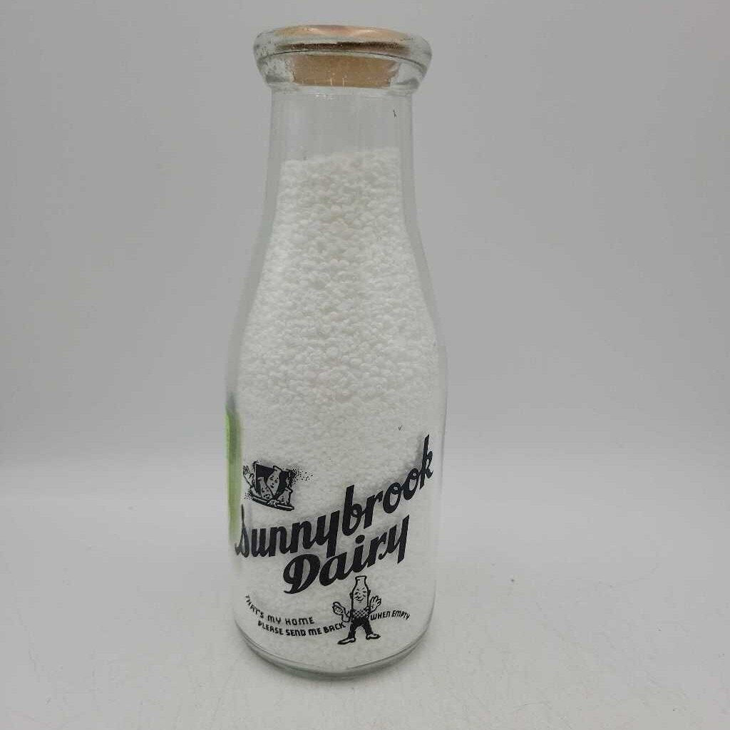 Sunnybrook Dairy Milk Bottle pint Waterdown (Jef)