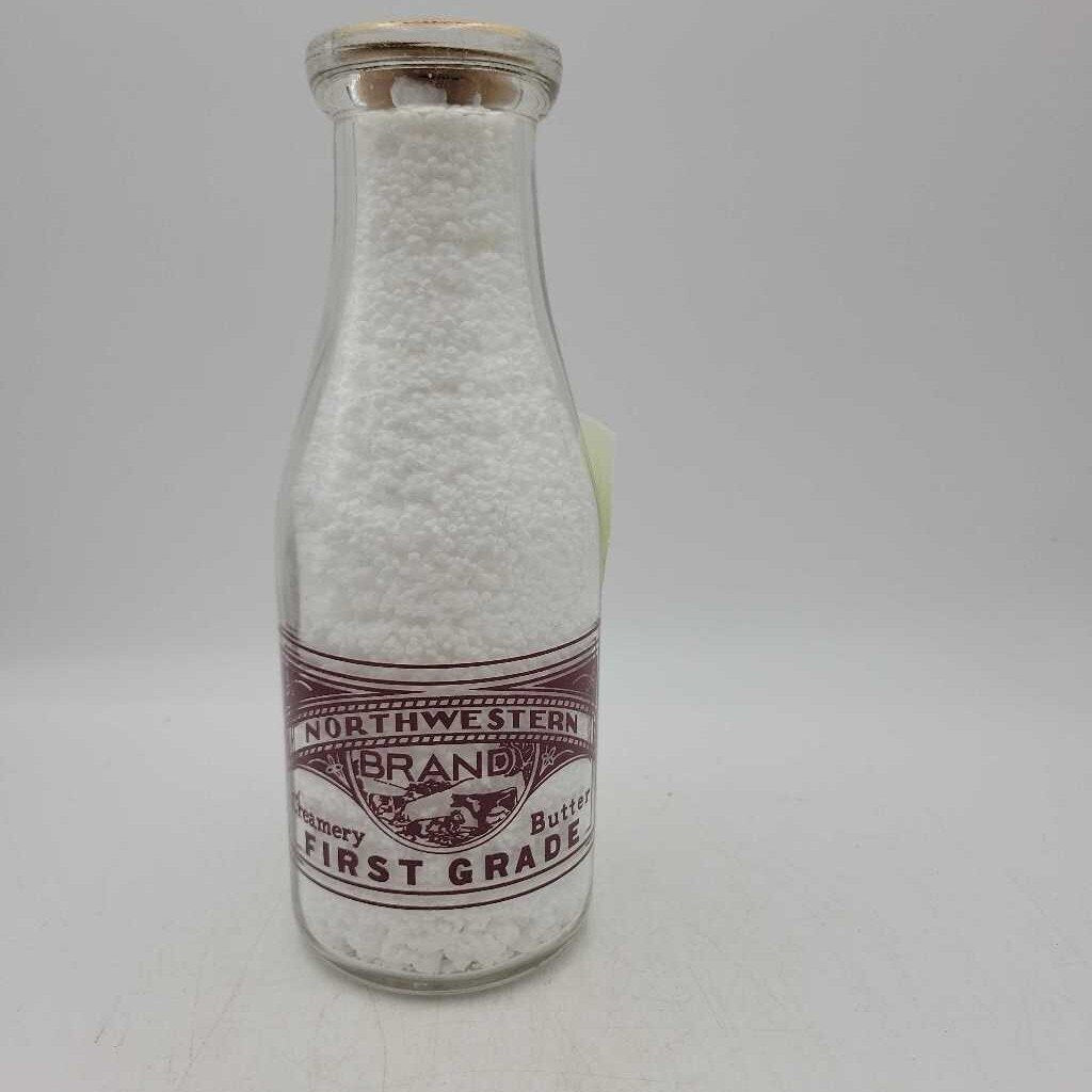 Northwestern Creamery Pint Milk Bottle Hamilton (Jef)