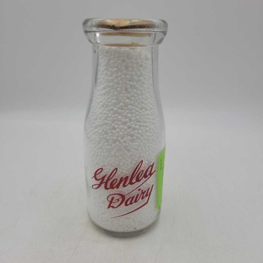 Glenlea Dairy HP Milk Bottle Hamilton (Jef)