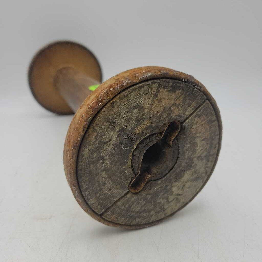 Industrial Yarn Spool (US2)