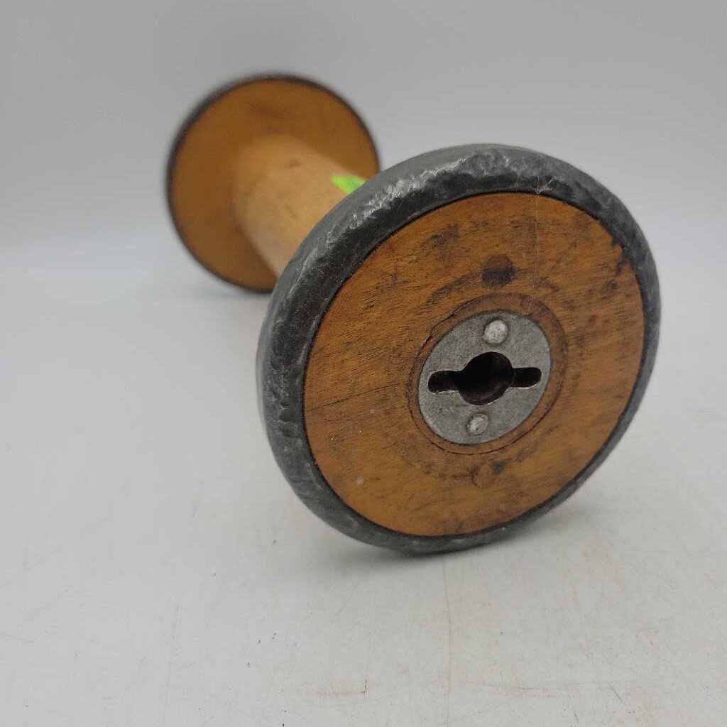 Industrial Yarn Spool (US2)