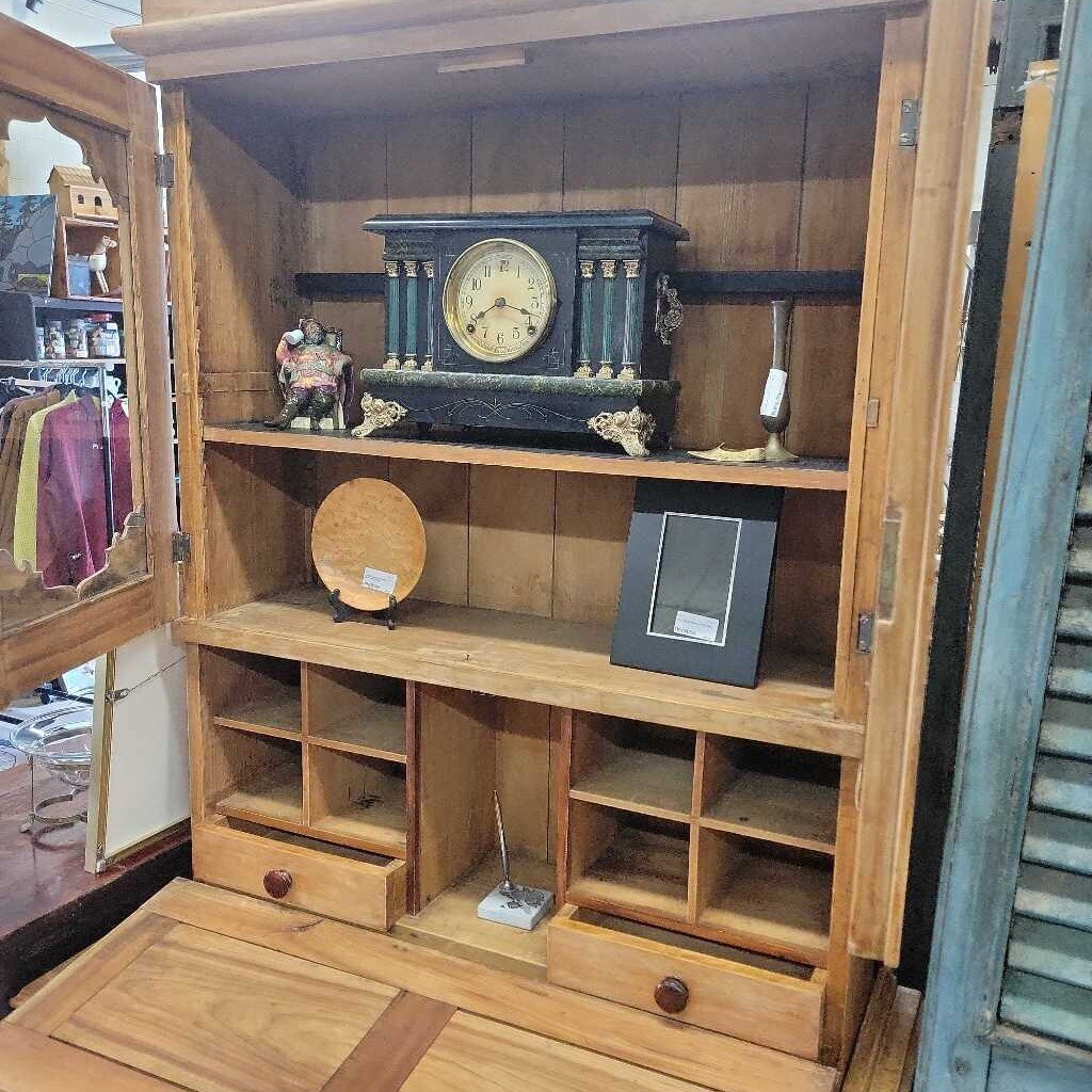 Rustic 2 Pc. Flat to Wall Secretary (YVO) (510)