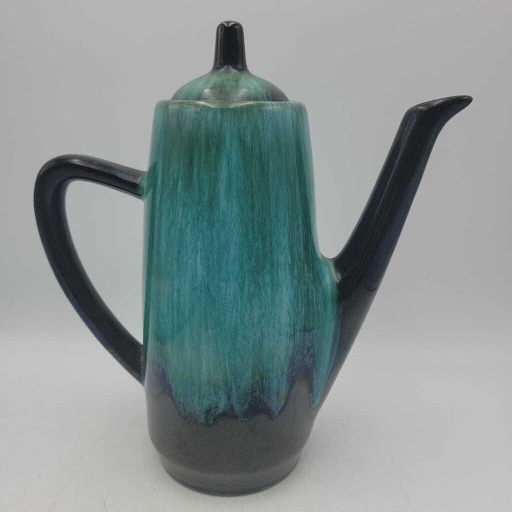 Blue Mountain pottery tea pot (WR)