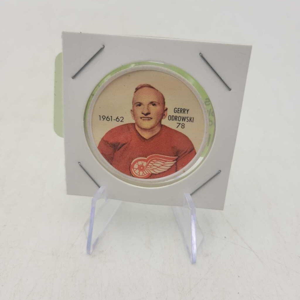 61 62 Shirriff Hockey coin Detroit Red Wing Gerry Odrowski # 74(JAS)