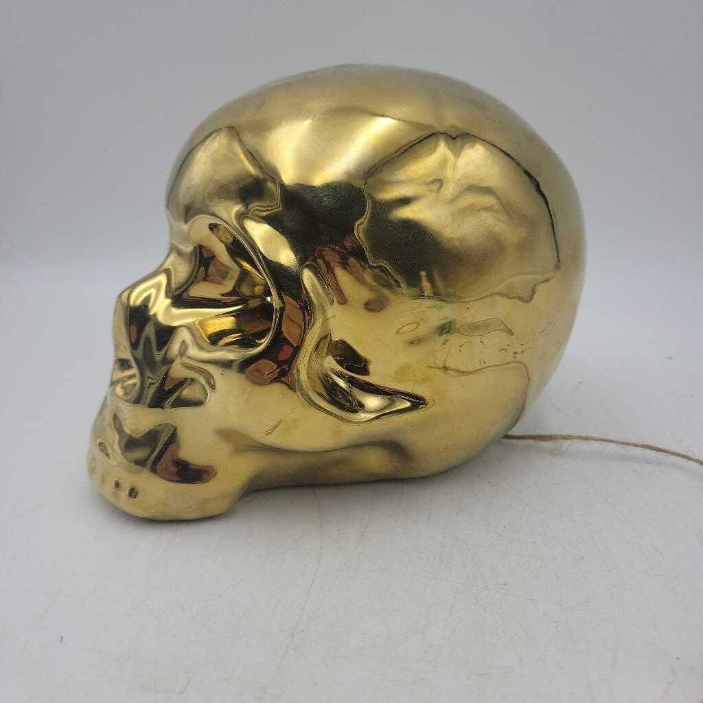 Gold Skull coin bank (M2) 121