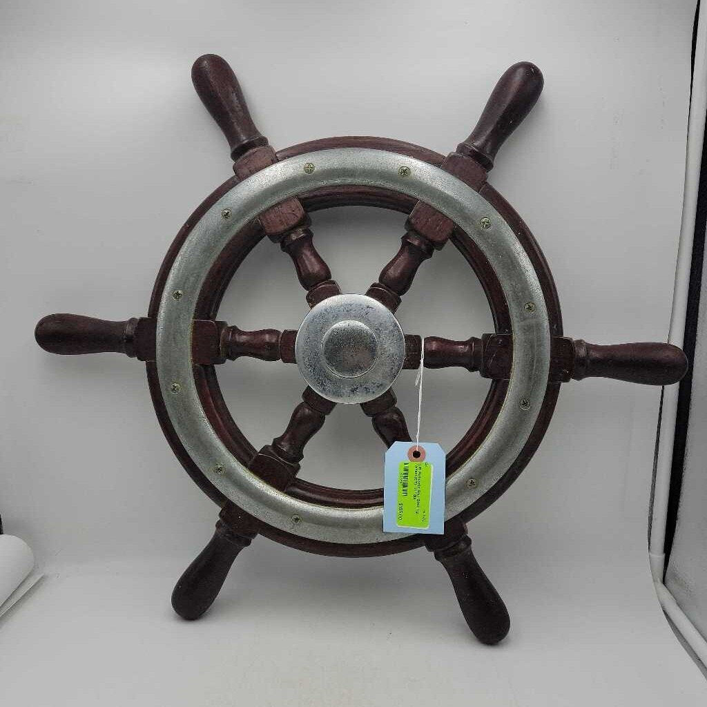 Authentic Ship Steering Wheel (DR)