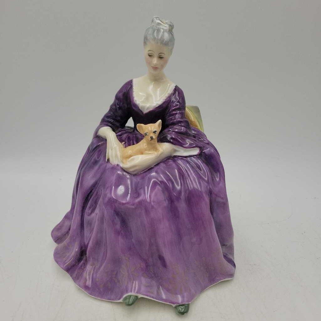 Royal Doulton Charlotte (YVO) (511) HN2421