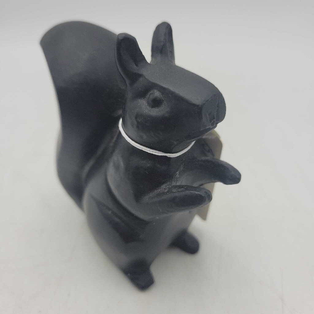 Black Squirrel Figurine (JL)
