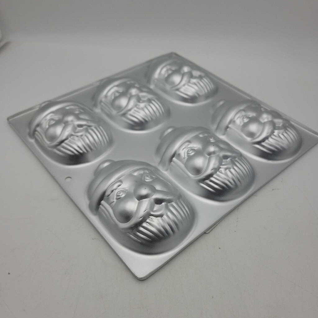 Santa Baking Tin (US2)