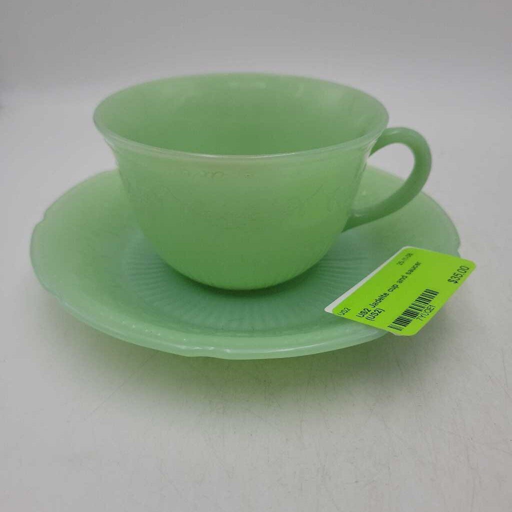 Jadeite cup and saucer (US2)