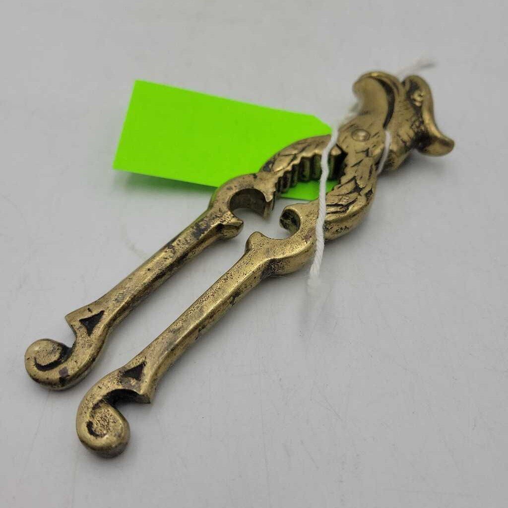 Antique Brass Parrot Nut Cracker (JAS)