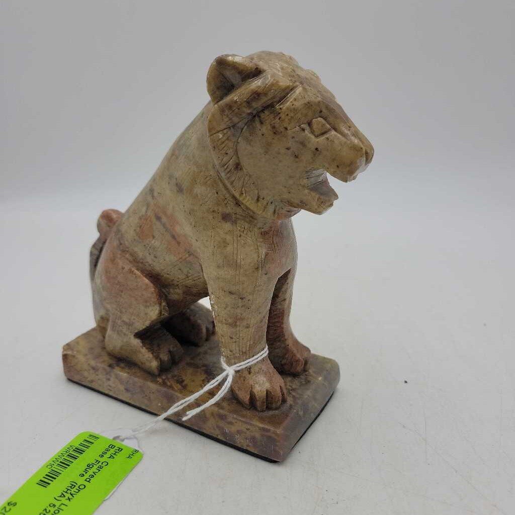 Carved Onyx Lion On Base Figure (RHA)