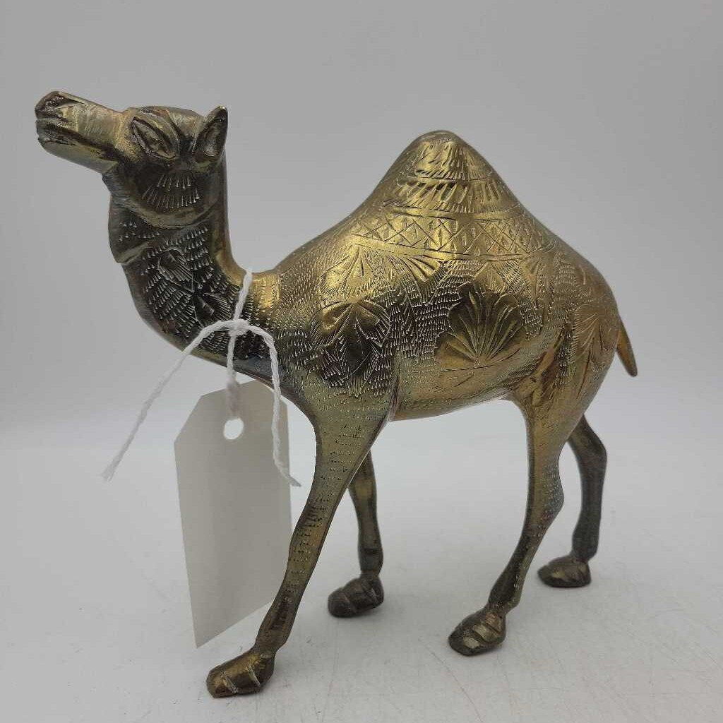 Vintage Brass Camel (1447) (MCOL)