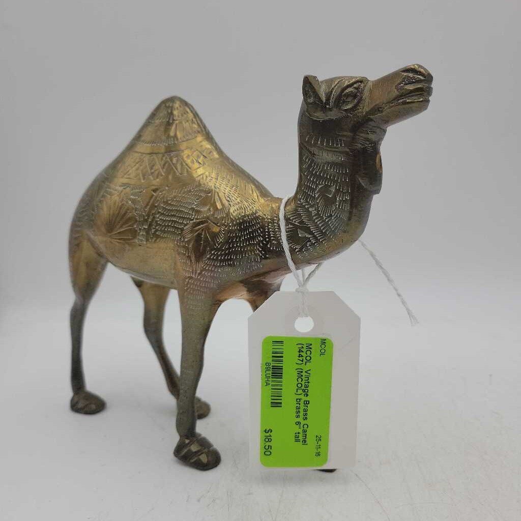 Vintage Brass Camel (1447) (MCOL)