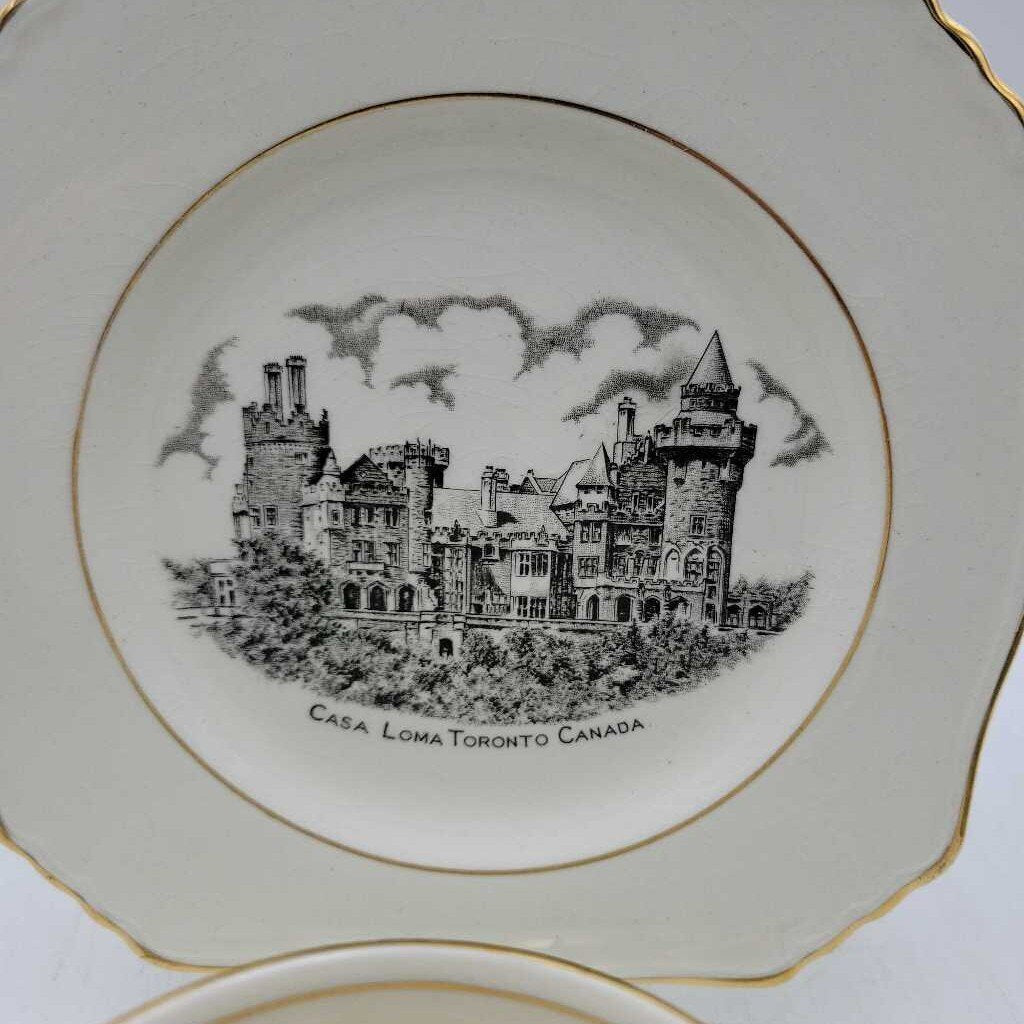 Casa Loma Royal Winton 3 piece set (JAS) saucer has hairline crack