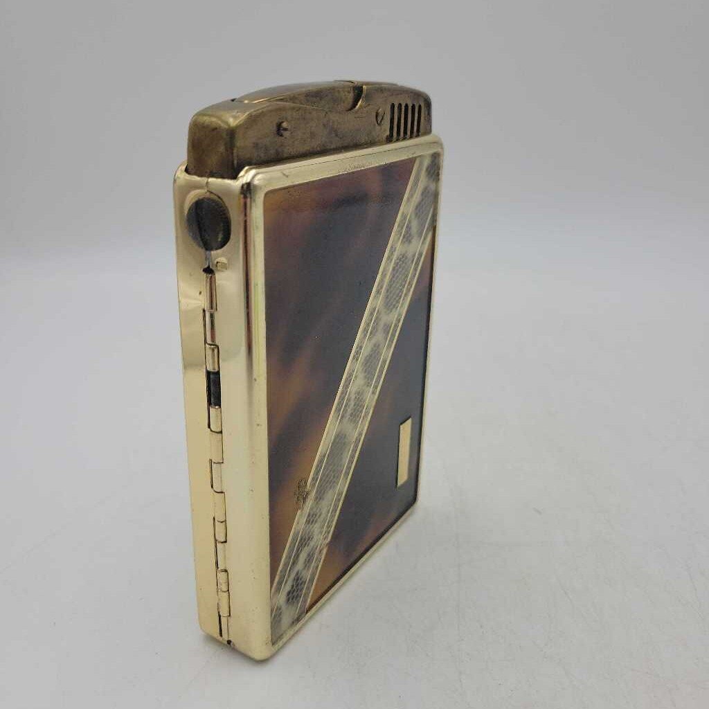 Vintage Cigarette Holder and Lighter (YVO) (511)
