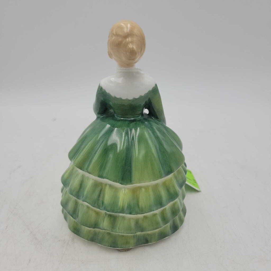 Royal Doulton "Belle" HN# 2340 #604 (NS)