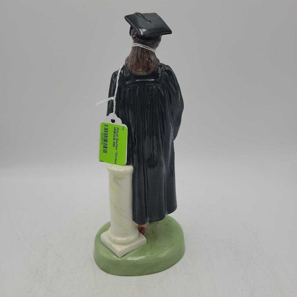 Royal Doulton "Graduate" HN#3016 (NS) 605