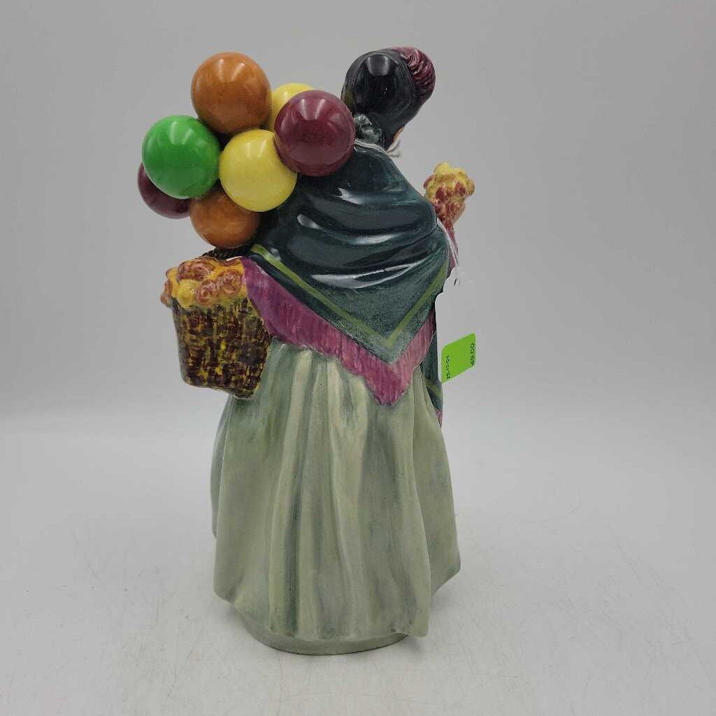 Royal Doulton "Penny Farthing" HN# 1843 (NS) 605