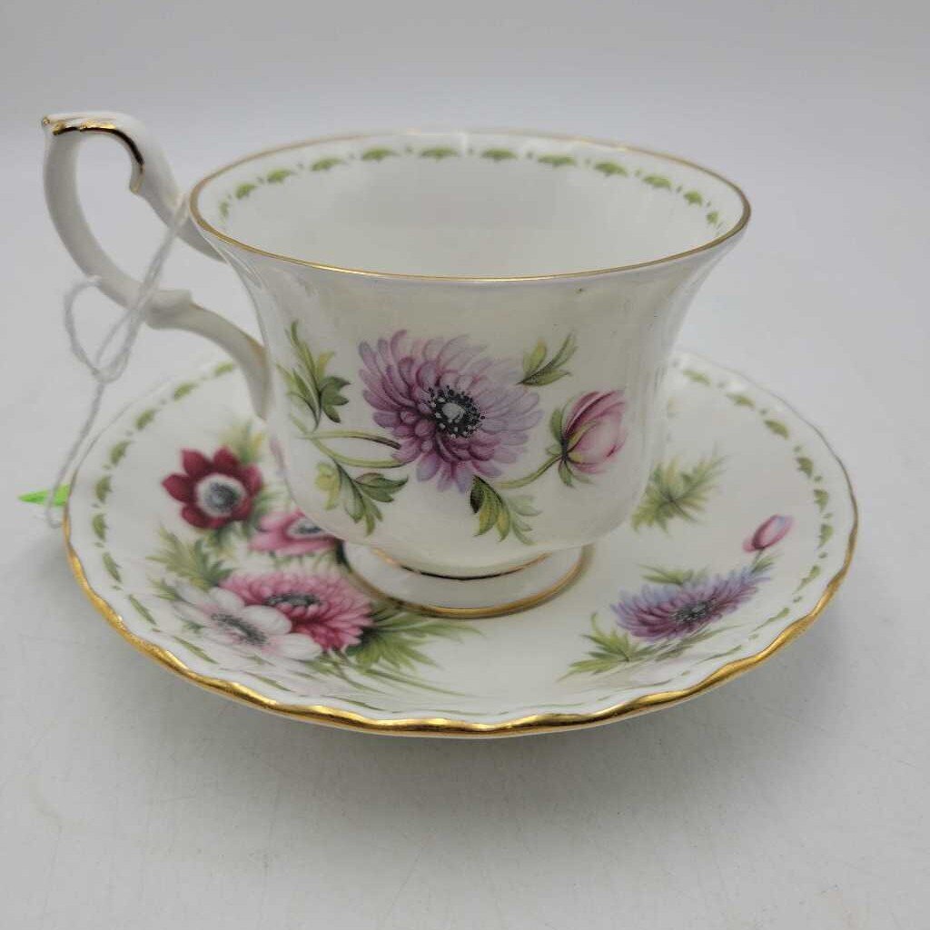 Royal Albert "March" Anemones cup and saucer (DEB))