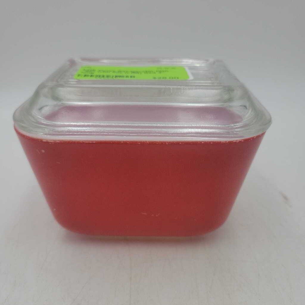 Pyrex Refrigerator Dish "501 with lid (LOR)