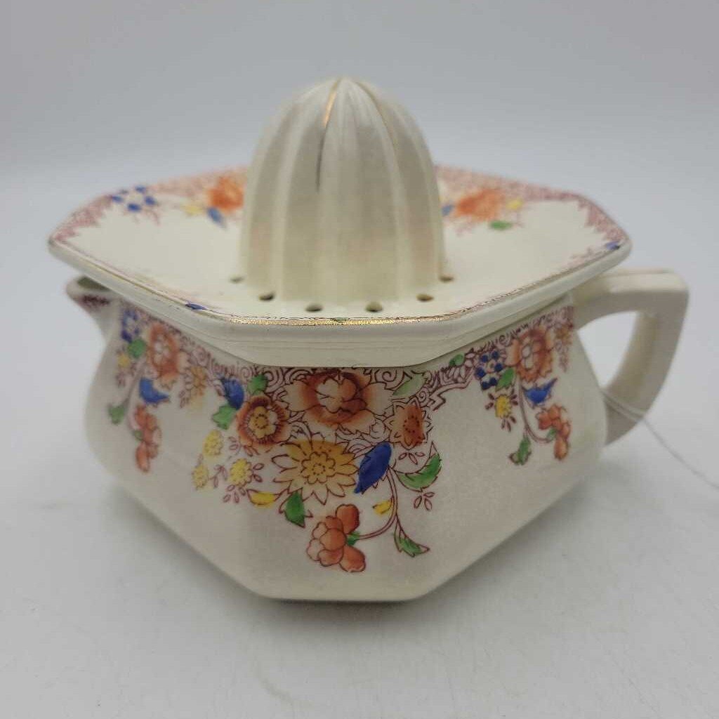 Hand Painted Japan Juicer Reamer (DS) 3529