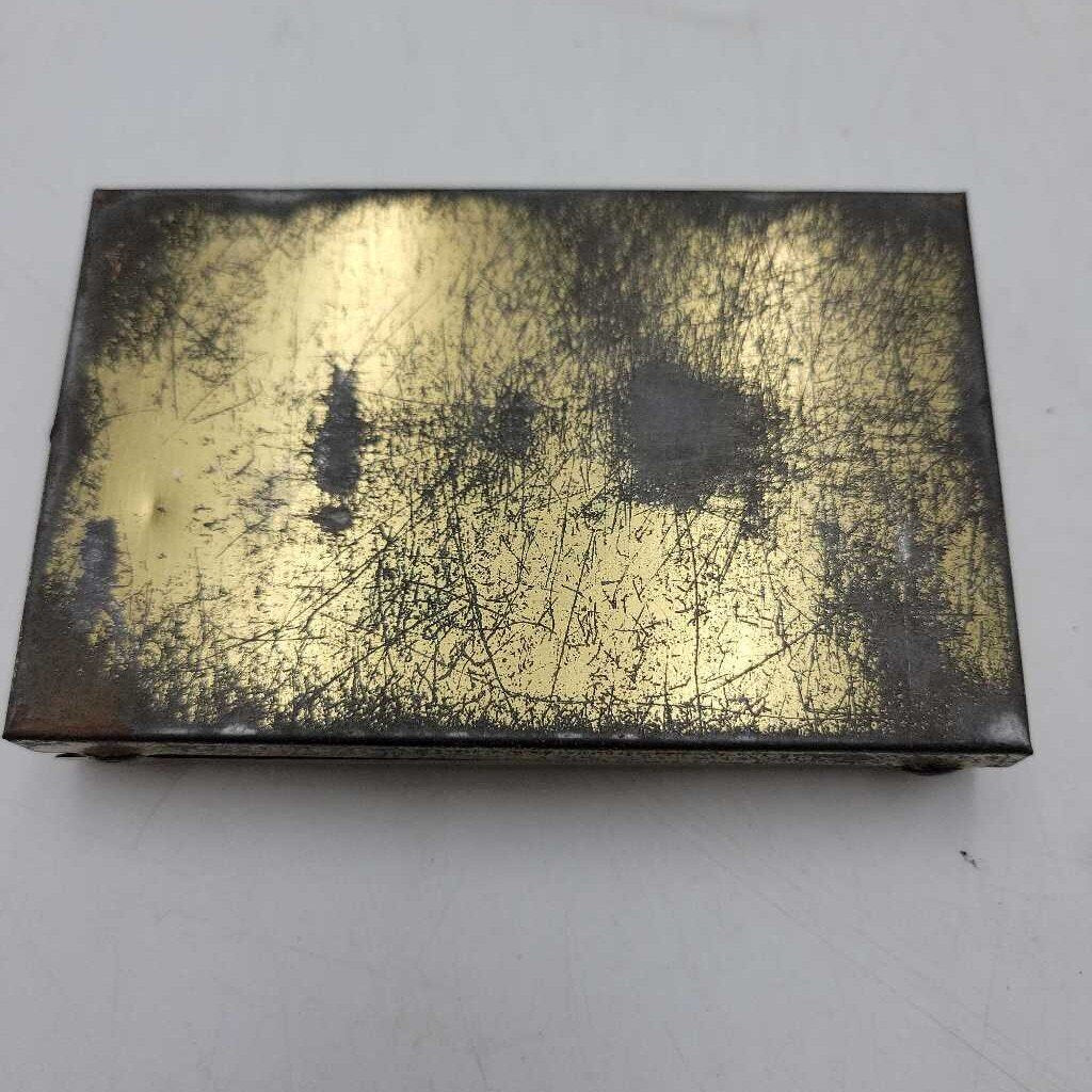 Standard Solid Rubber Red Face Dates indian chief tin (JAS)