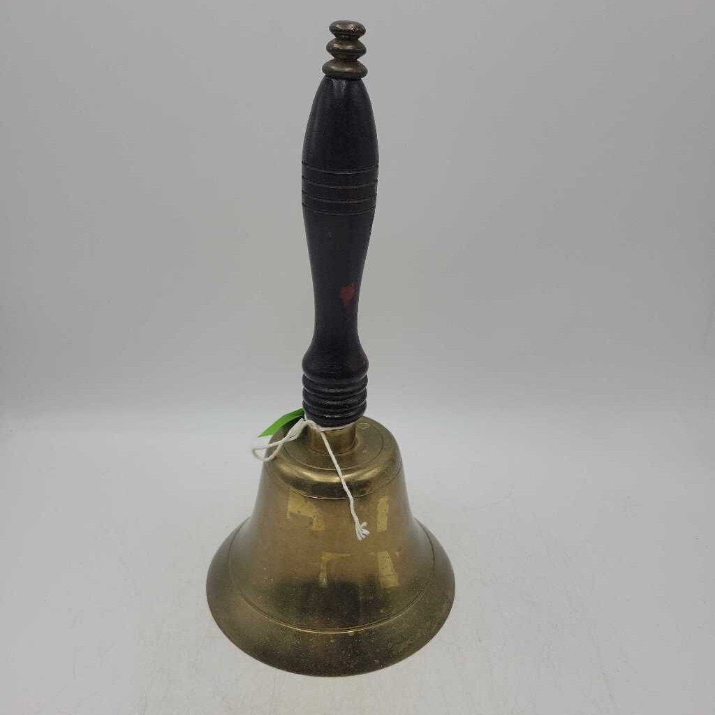 Vintage large brass school Bell (Yvo)(601)