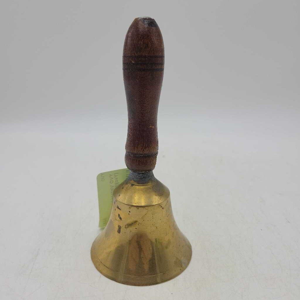 Vintage brass Bell (Yvo)(601)
