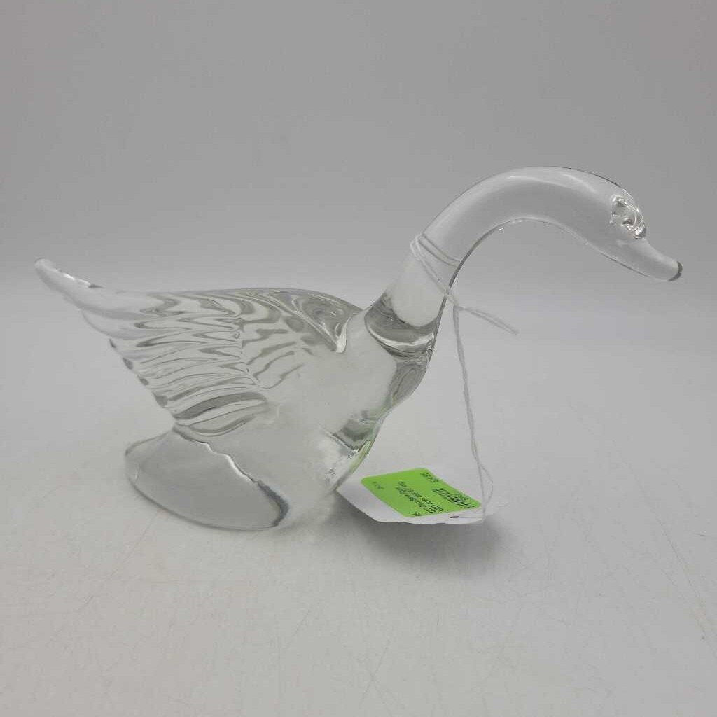 Glass Swan Figure (GEC) glows