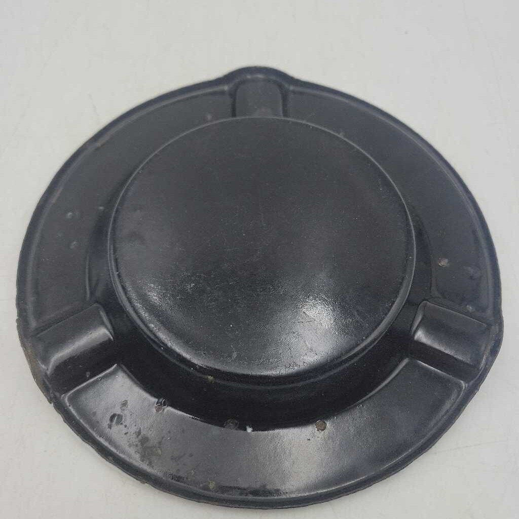 Drink Kingsbeer Lager Porcelain Beer advertising ashtray (JFH)