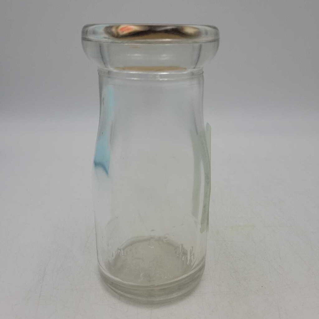 Gracefield Dairy Perth 1/4 Pint Milk bottle (JAS)